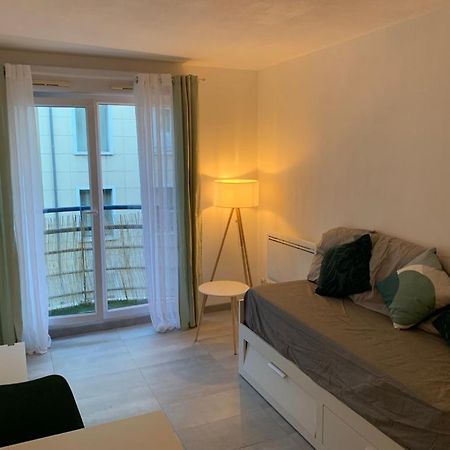 Appartement Tout Equipe A 6 Minutes De La Gare St Charles Marseille Luaran gambar
